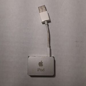 Apple iPod Shuffle Silver Silver (2 GB) Untested For Parts